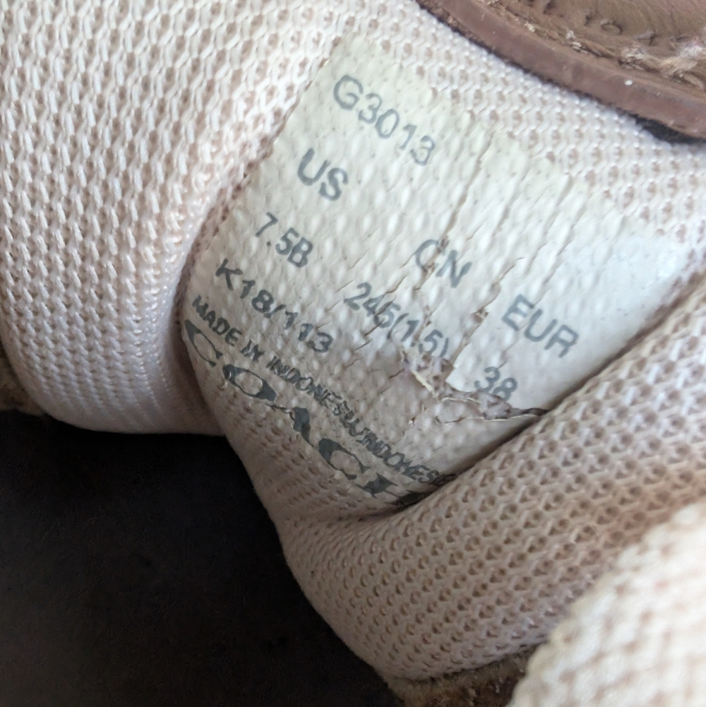 Coach C143 Fashion Sneakers - Picture 16 of 16